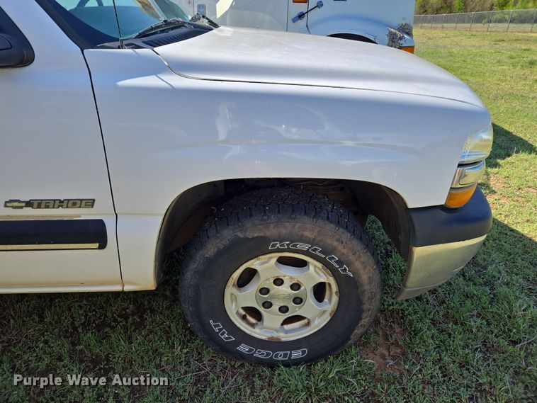 image for item ED2511 2001 Chevrolet Tahoe SUV
