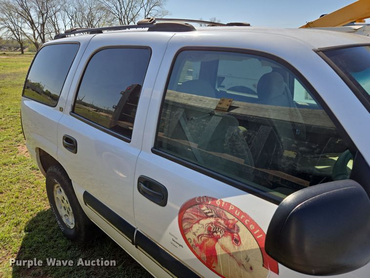 image for item ED2511 2001 Chevrolet Tahoe SUV