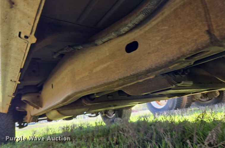 image for item ED2511 2001 Chevrolet Tahoe SUV