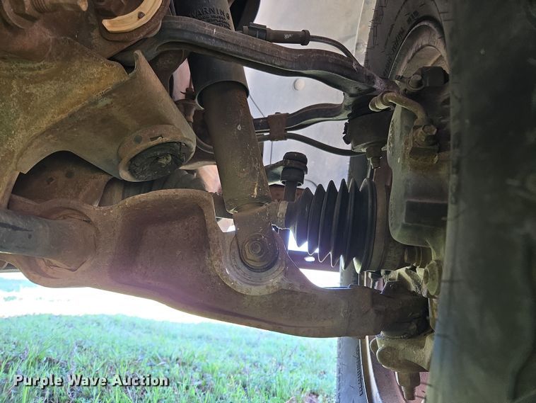 image for item ED2511 2001 Chevrolet Tahoe SUV