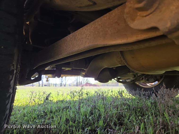 image for item ED2511 2001 Chevrolet Tahoe SUV