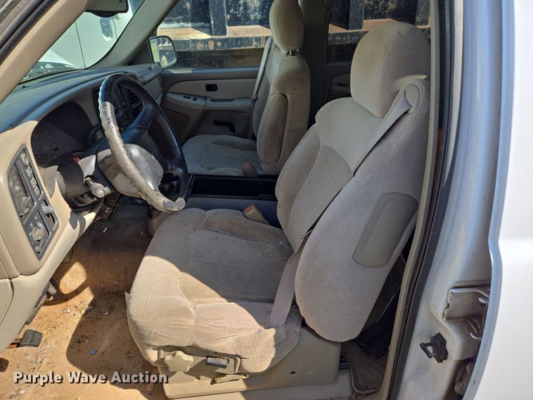 image for item ED2511 2001 Chevrolet Tahoe SUV