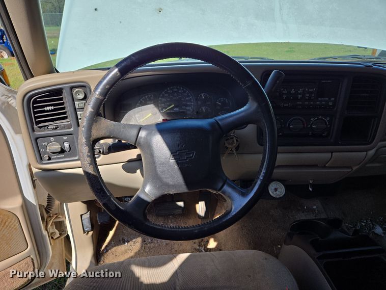 image for item ED2511 2001 Chevrolet Tahoe SUV