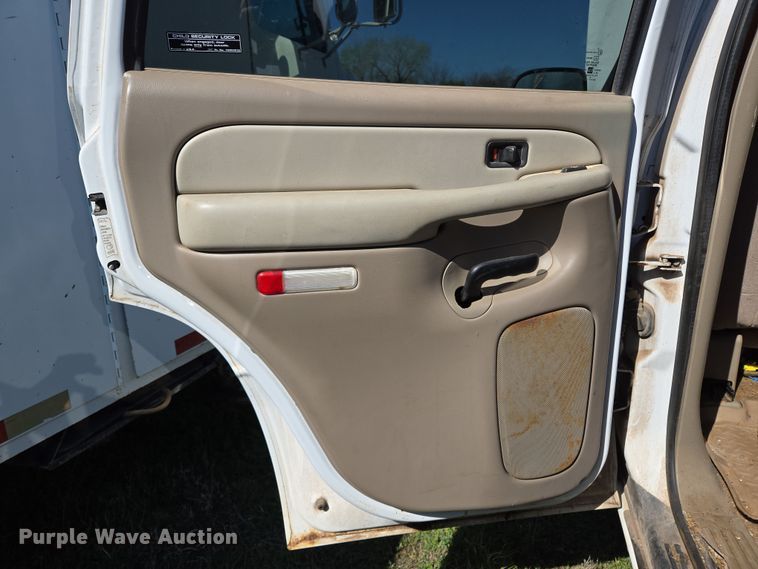 image for item ED2511 2001 Chevrolet Tahoe SUV