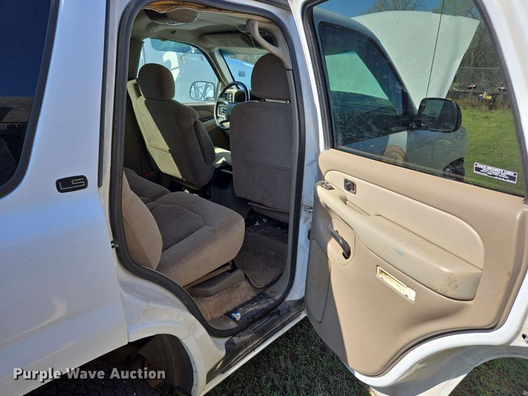 image for item ED2511 2001 Chevrolet Tahoe SUV