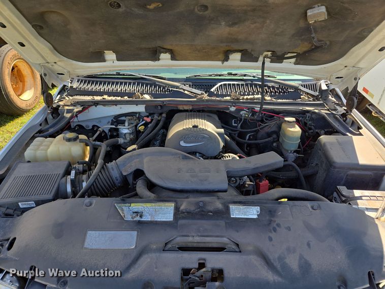 image for item ED2511 2001 Chevrolet Tahoe SUV