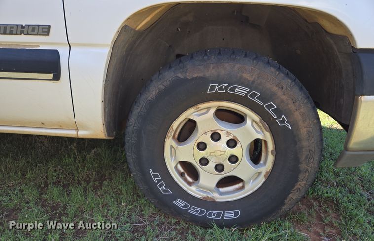 image for item ED2511 2001 Chevrolet Tahoe SUV