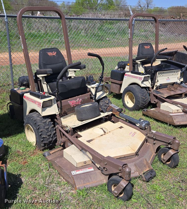 image for item ED2515 2013 Grasshopper 725D ZTR lawn mower