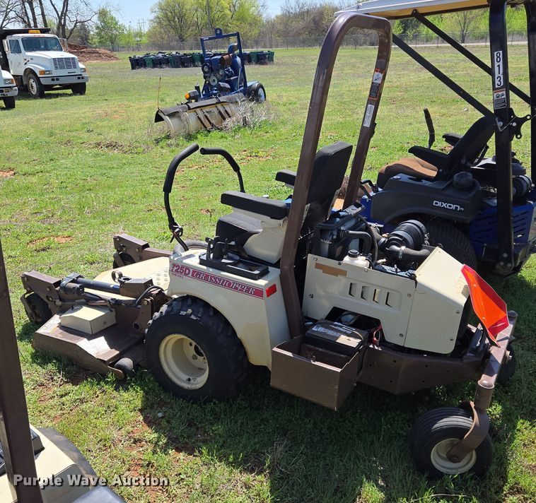 image for item ED2515 2013 Grasshopper 725D ZTR lawn mower