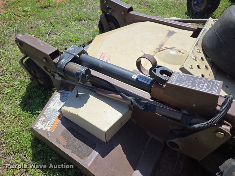 image for item ED2515 2013 Grasshopper 725D ZTR lawn mower