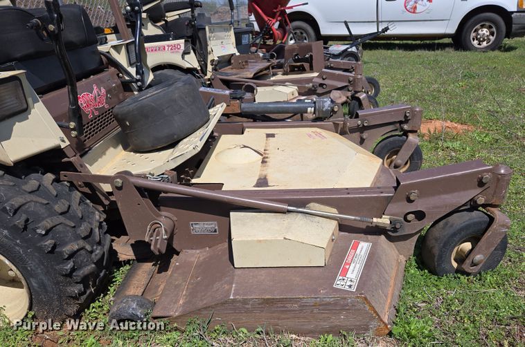 image for item ED2515 2013 Grasshopper 725D ZTR lawn mower