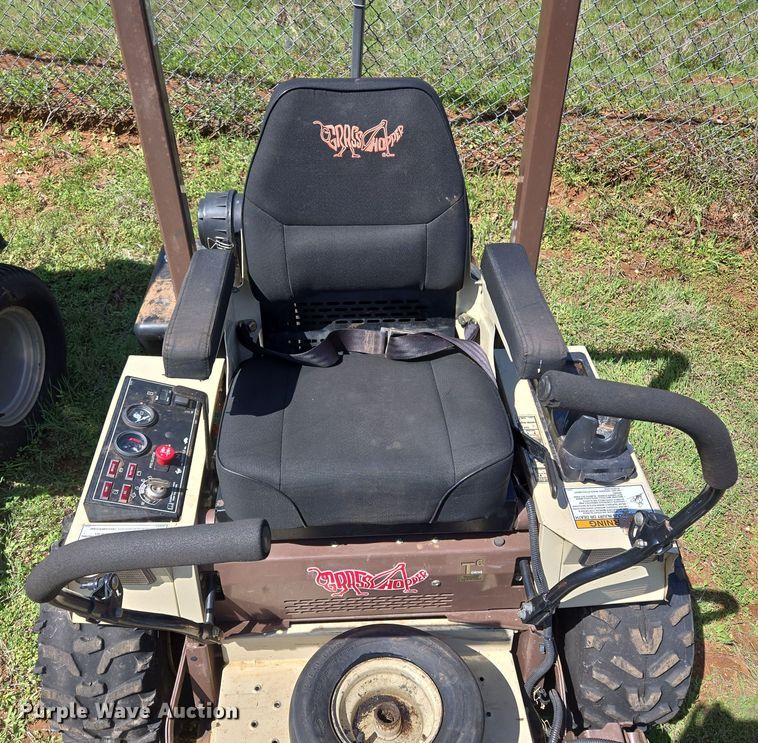 image for item ED2515 2013 Grasshopper 725D ZTR lawn mower