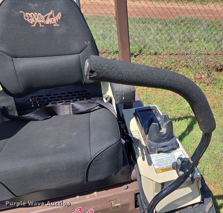 image for item ED2515 2013 Grasshopper 725D ZTR lawn mower