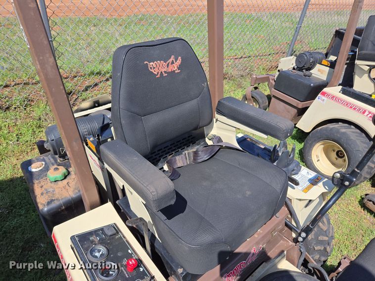 image for item ED2515 2013 Grasshopper 725D ZTR lawn mower