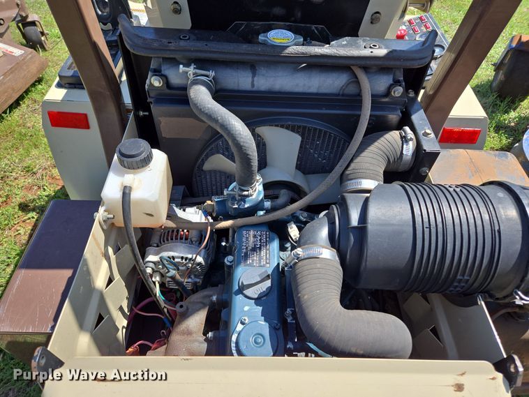 image for item ED2515 2013 Grasshopper 725D ZTR lawn mower