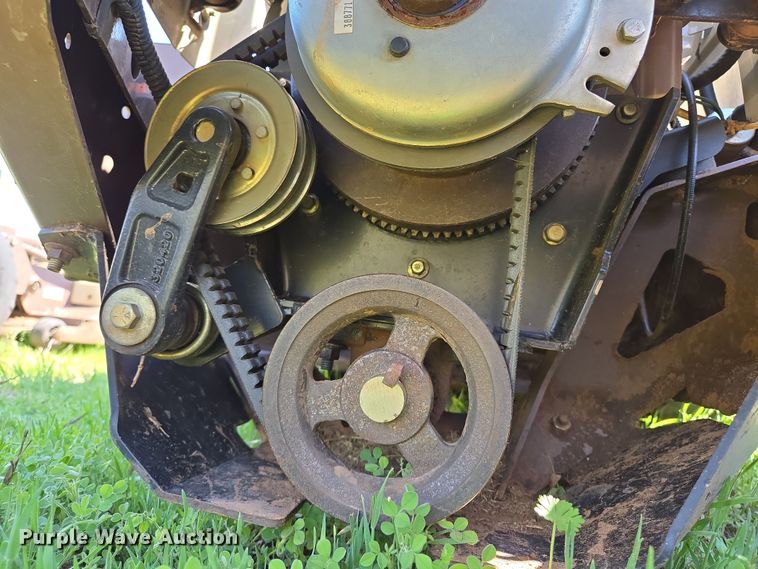 image for item ED2515 2013 Grasshopper 725D ZTR lawn mower