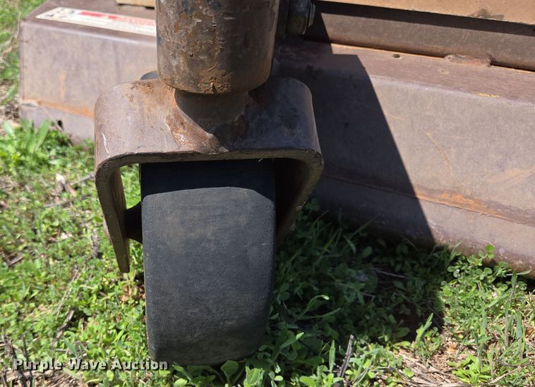 image for item ED2515 2013 Grasshopper 725D ZTR lawn mower