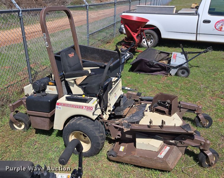 image for item ED2516 2013 Grasshopper 725D ZTR lawn mower