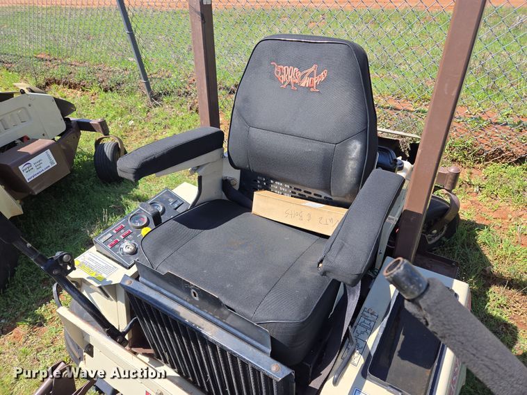 image for item ED2516 2013 Grasshopper 725D ZTR lawn mower