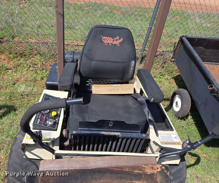 image for item ED2516 2013 Grasshopper 725D ZTR lawn mower