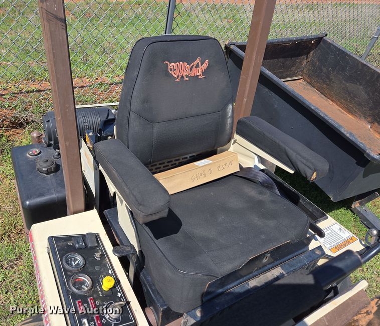 image for item ED2516 2013 Grasshopper 725D ZTR lawn mower