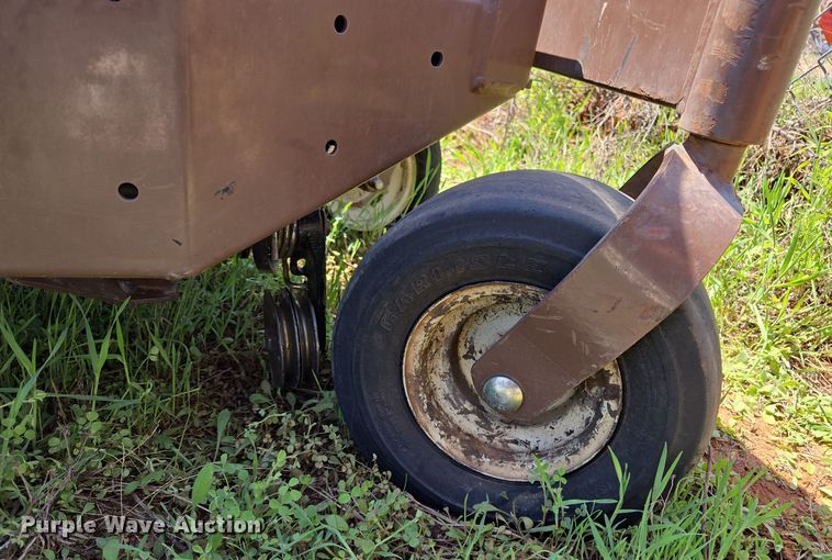 image for item ED2516 2013 Grasshopper 725D ZTR lawn mower