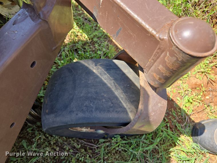 image for item ED2516 2013 Grasshopper 725D ZTR lawn mower