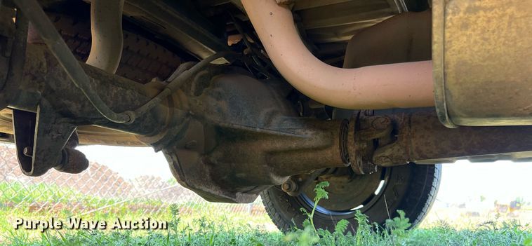 image for item ED2519 2002 Ford F150 pickup truck