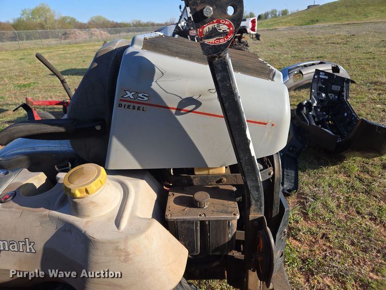 image for item ED2520 2006 Exmark  LXS25KD665 ZTR lawn mower