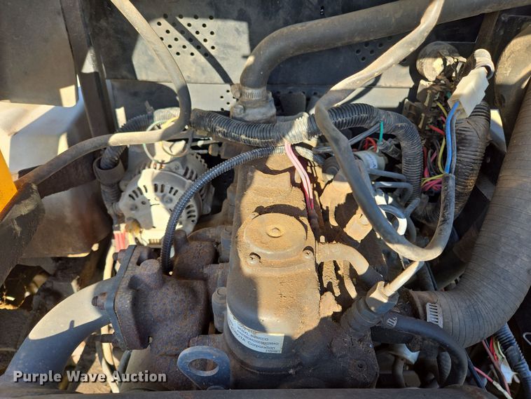 image for item ED2520 2006 Exmark  LXS25KD665 ZTR lawn mower