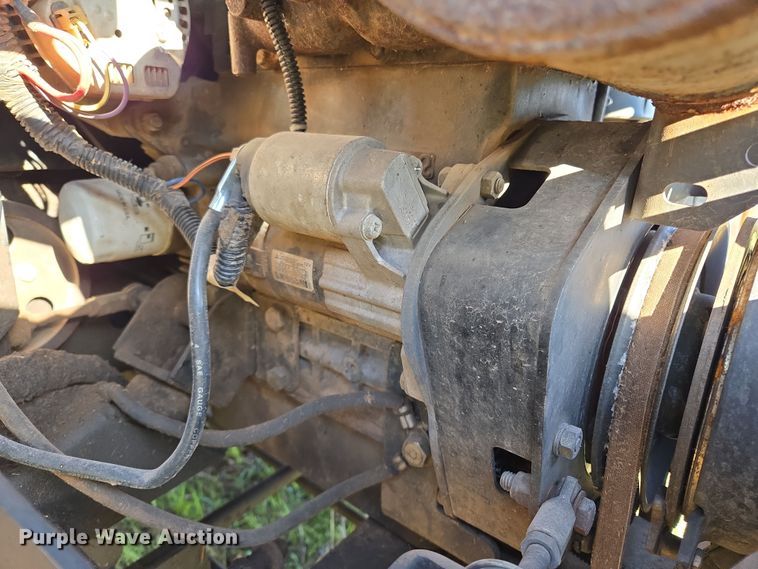 image for item ED2520 2006 Exmark  LXS25KD665 ZTR lawn mower