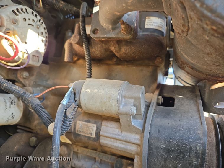 image for item ED2520 2006 Exmark  LXS25KD665 ZTR lawn mower