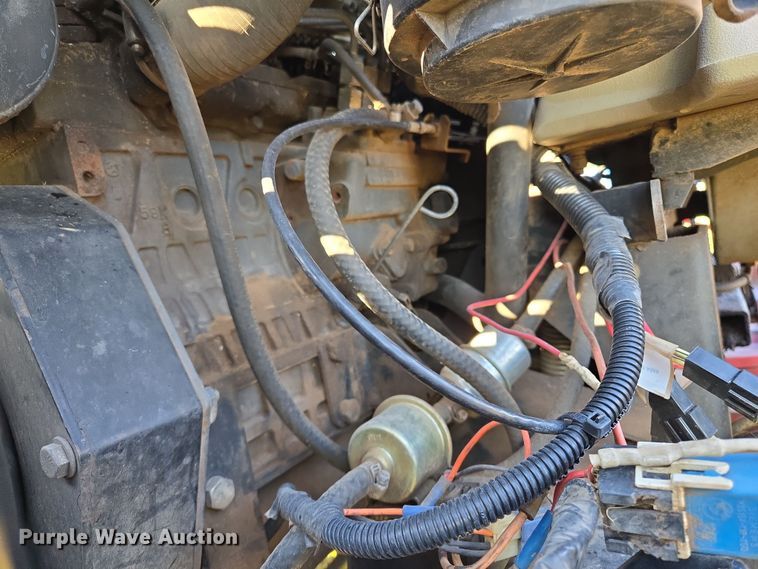 image for item ED2520 2006 Exmark  LXS25KD665 ZTR lawn mower