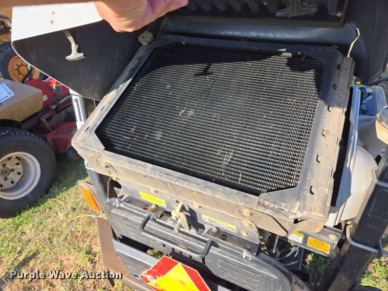 image for item ED2521 2006 Exmark LSX25KD665 ZTR lawn mower