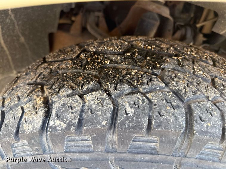 image for item ED4141 2005 Ford Ranger XLT SuperCab pickup truck