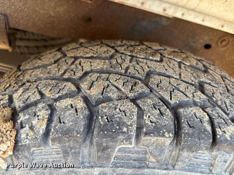 image for item ED4141 2005 Ford Ranger XLT SuperCab pickup truck