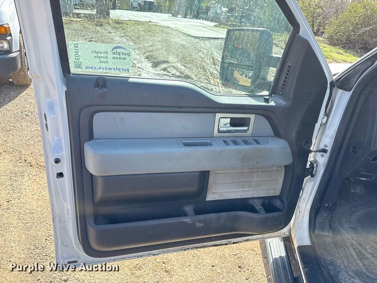 image for item ED4142 2011 Ford F150 SuperCab pickup truck