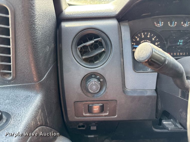 image for item ED4142 2011 Ford F150 SuperCab pickup truck