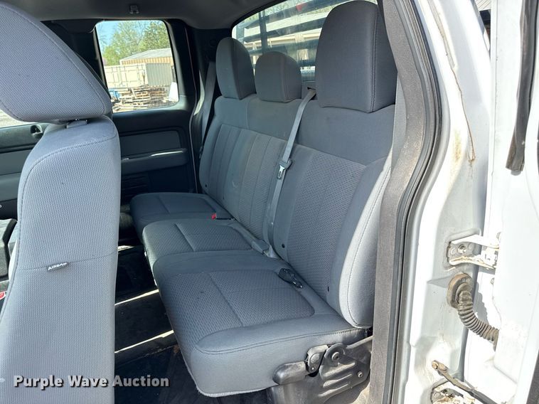 image for item ED4142 2011 Ford F150 SuperCab pickup truck