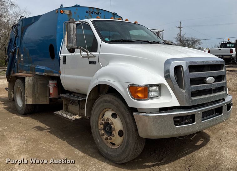 image for item ED4144 2008 Ford F650 refuse truck