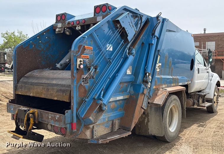 image for item ED4144 2008 Ford F650 refuse truck