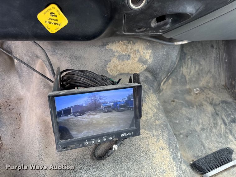 image for item ED4144 2008 Ford F650 refuse truck