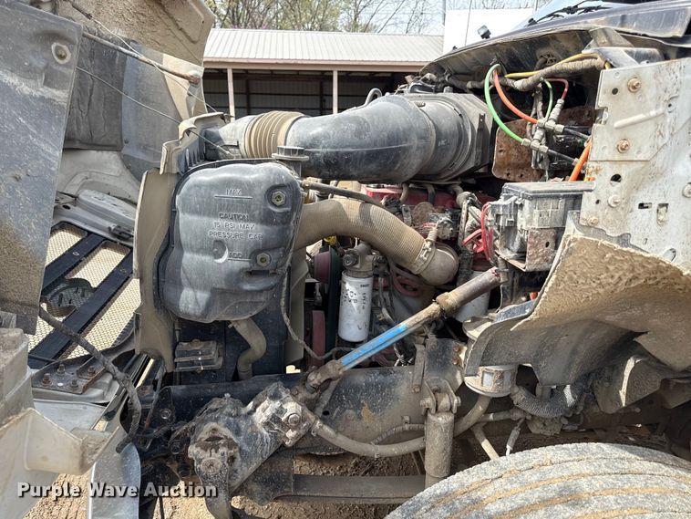 image for item ED4144 2008 Ford F650 refuse truck