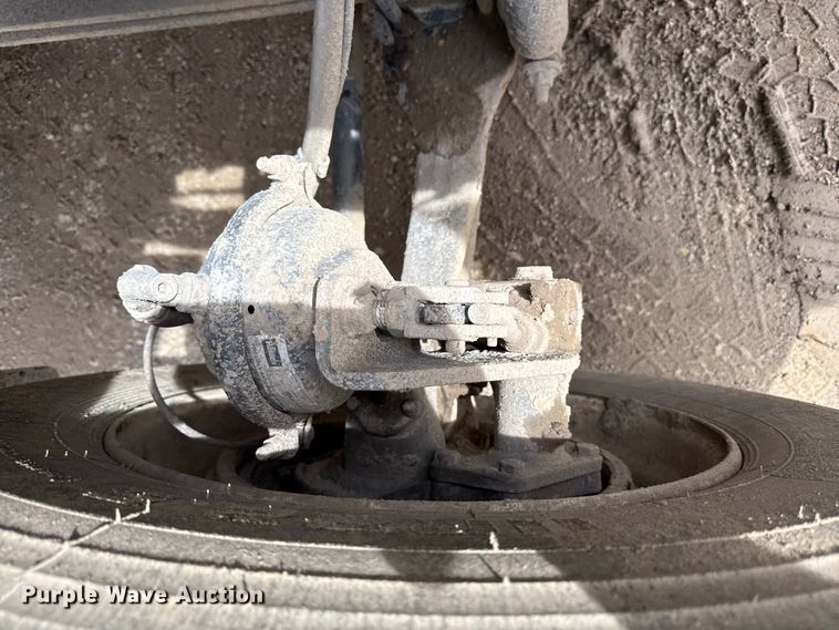 image for item ED4144 2008 Ford F650 refuse truck