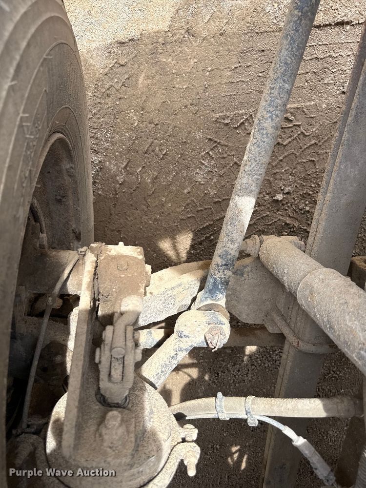 image for item ED4144 2008 Ford F650 refuse truck