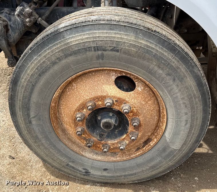 image for item ED4144 2008 Ford F650 refuse truck