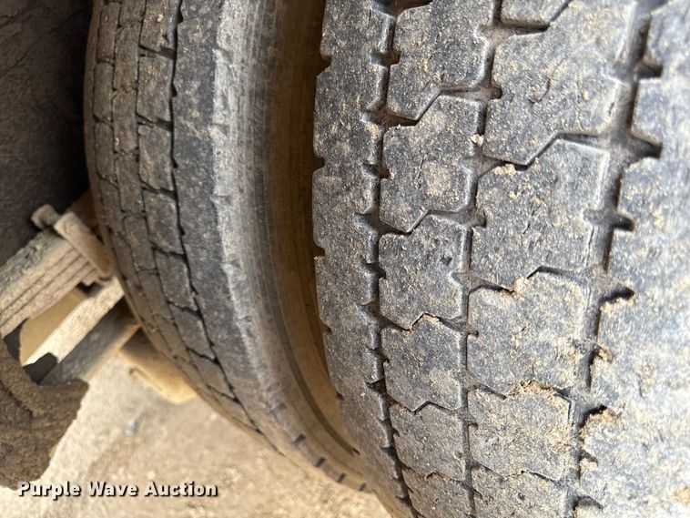 image for item ED4144 2008 Ford F650 refuse truck