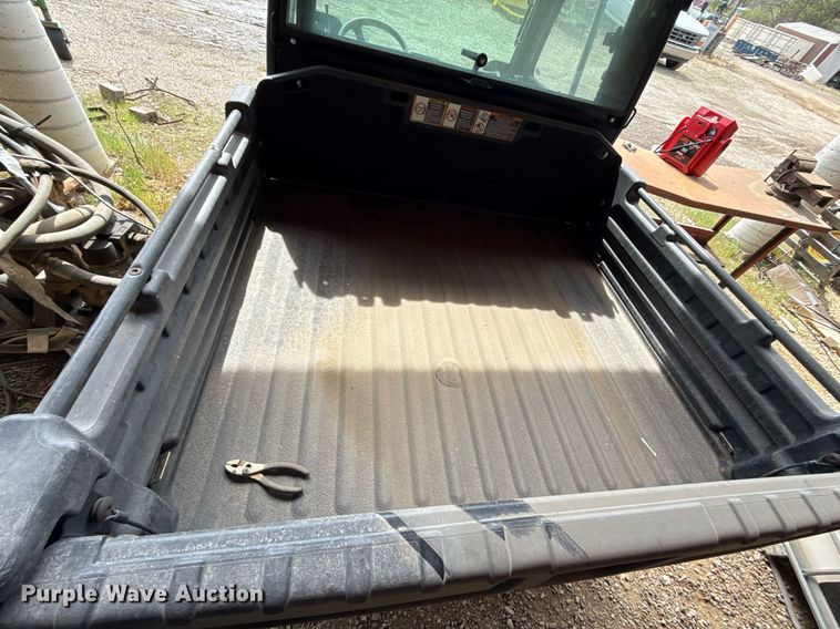 image for item ED4145 2014 John Deere Gator 625I utility vehicle