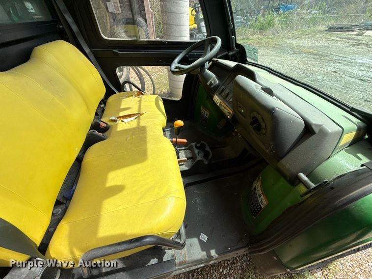 image for item ED4145 2014 John Deere Gator 625I utility vehicle