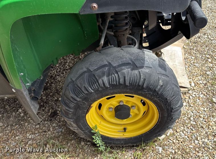image for item ED4145 2014 John Deere Gator 625I utility vehicle